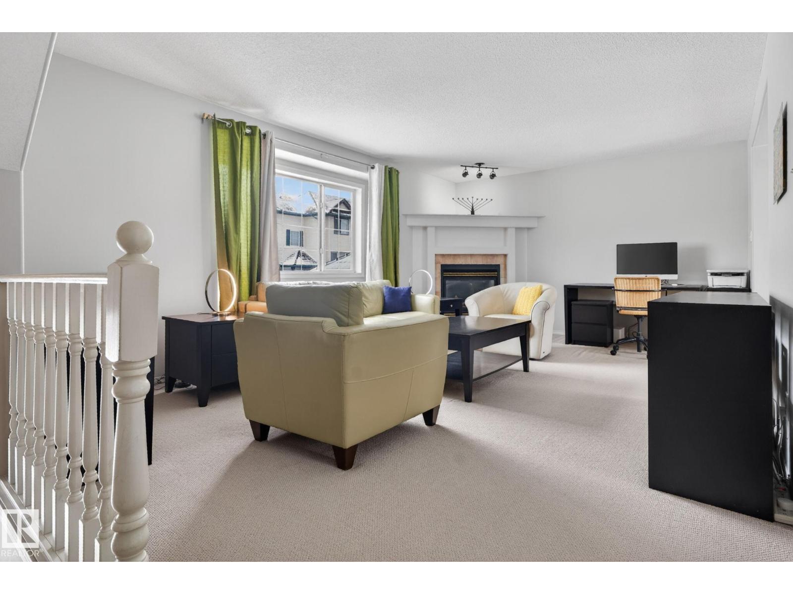 #27 225 BLACKBURN DR E SW