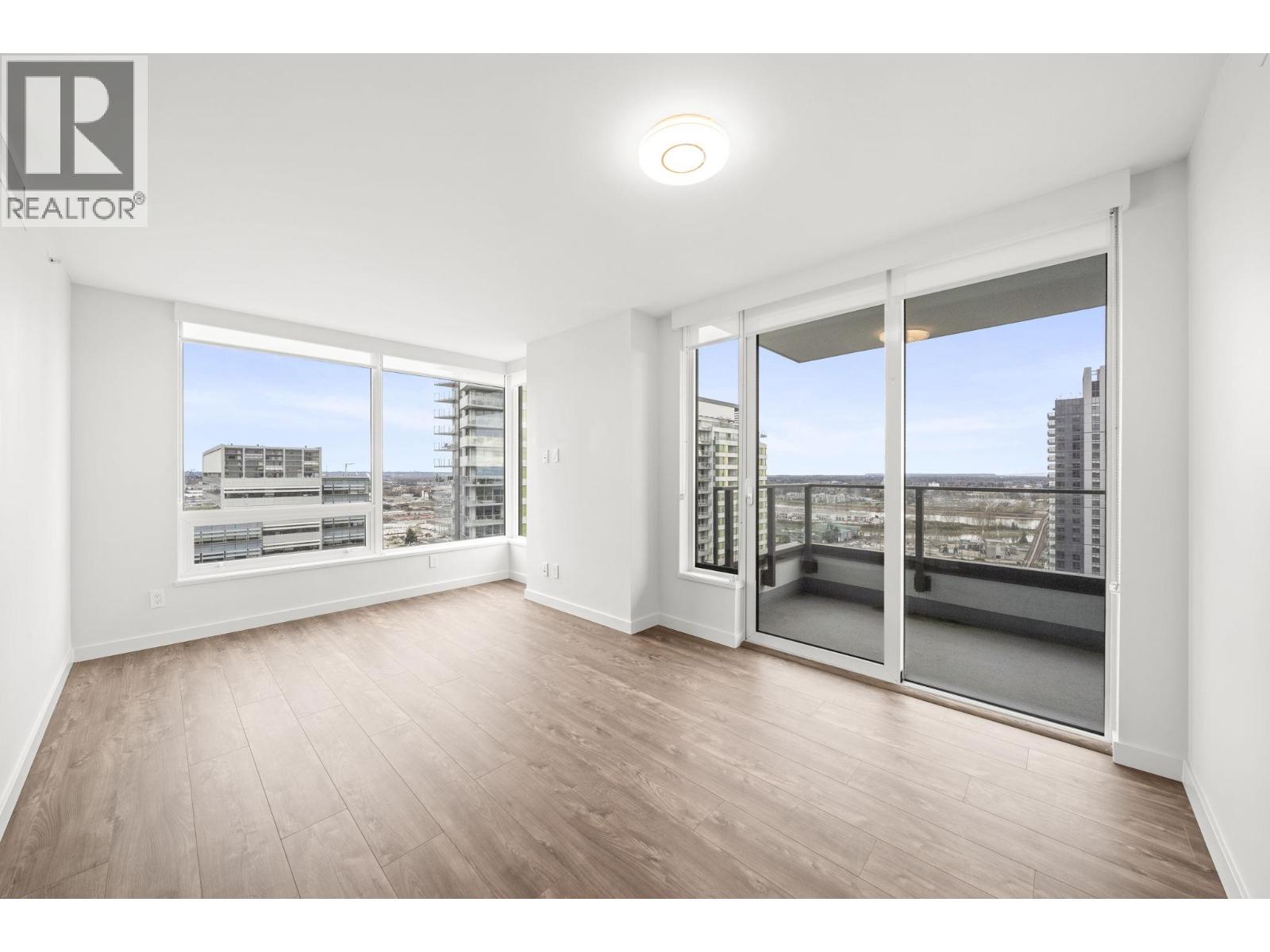 2407 8189 CAMBIE STREET