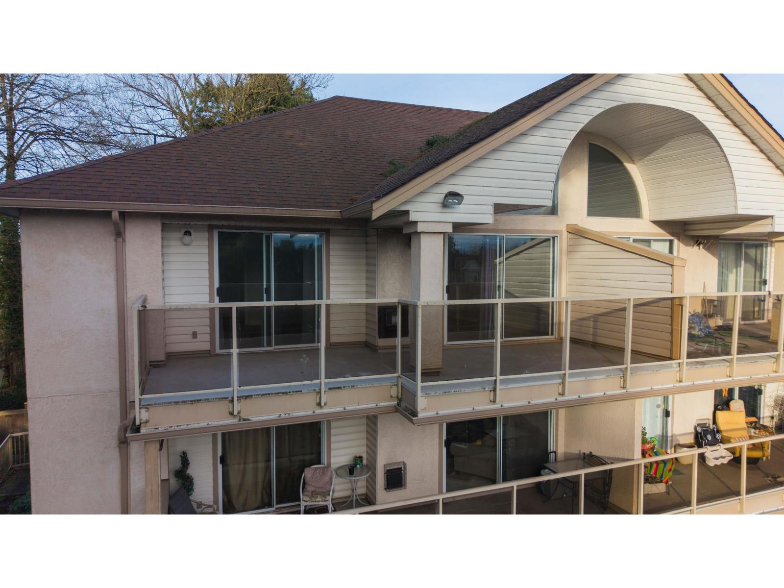 305 33839 MARSHALL ROAD