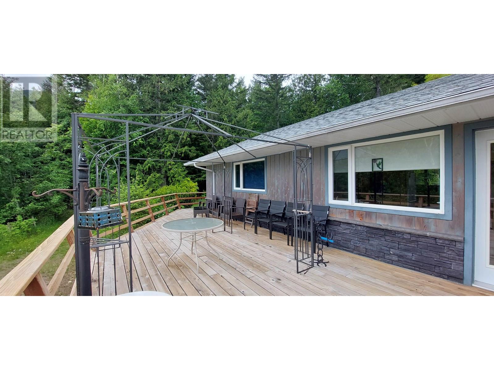 4770 MACKENZIE HIGHWAY