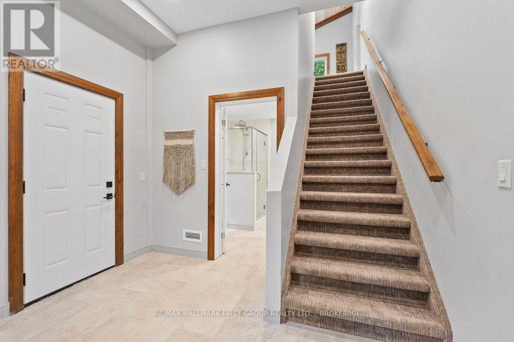 1023 PEPPER LANE