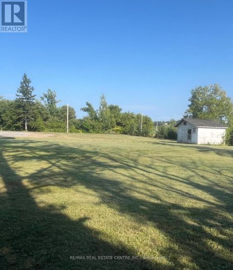 4731 COUNTY RD. 2 Leeds and the Thousand Islands ON K7G2V5