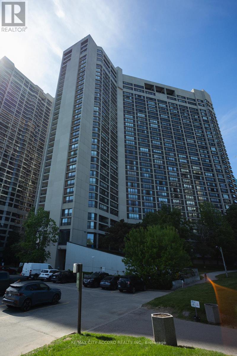 2018 - 33 HARBOUR SQUARE