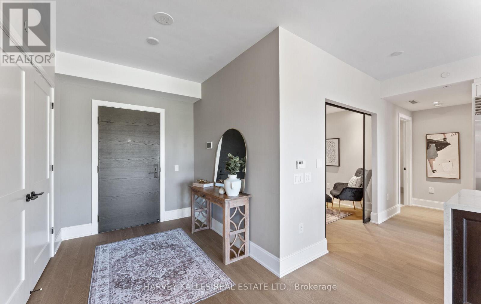 304 - 355 BEDFORD PARK AVENUE