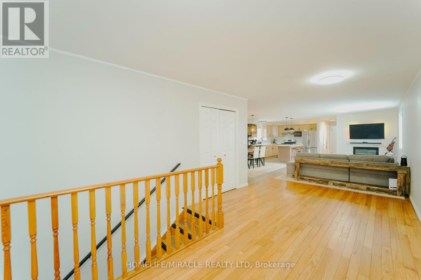 1537 LANGLOIS AVENUE