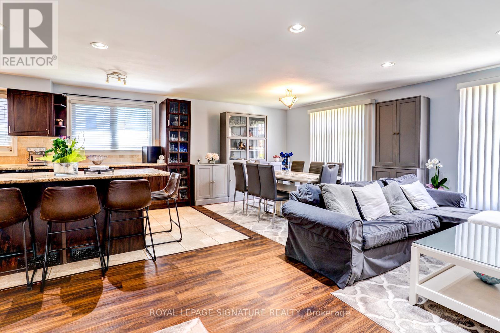 7639 KITTRIDGE DRIVE