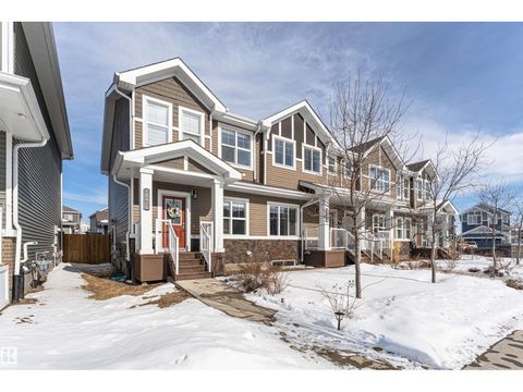 16616 31 AV SW Edmonton AB T6W4P8