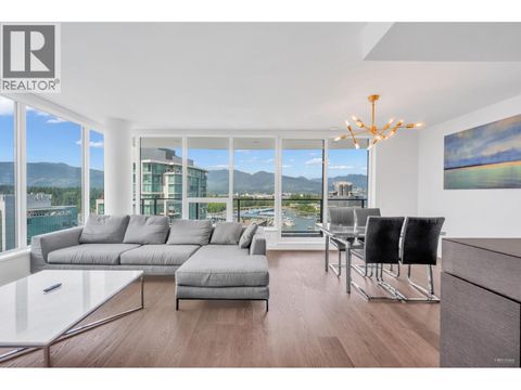 2001 620 CARDERO STREET Vancouver BC V6G0C7