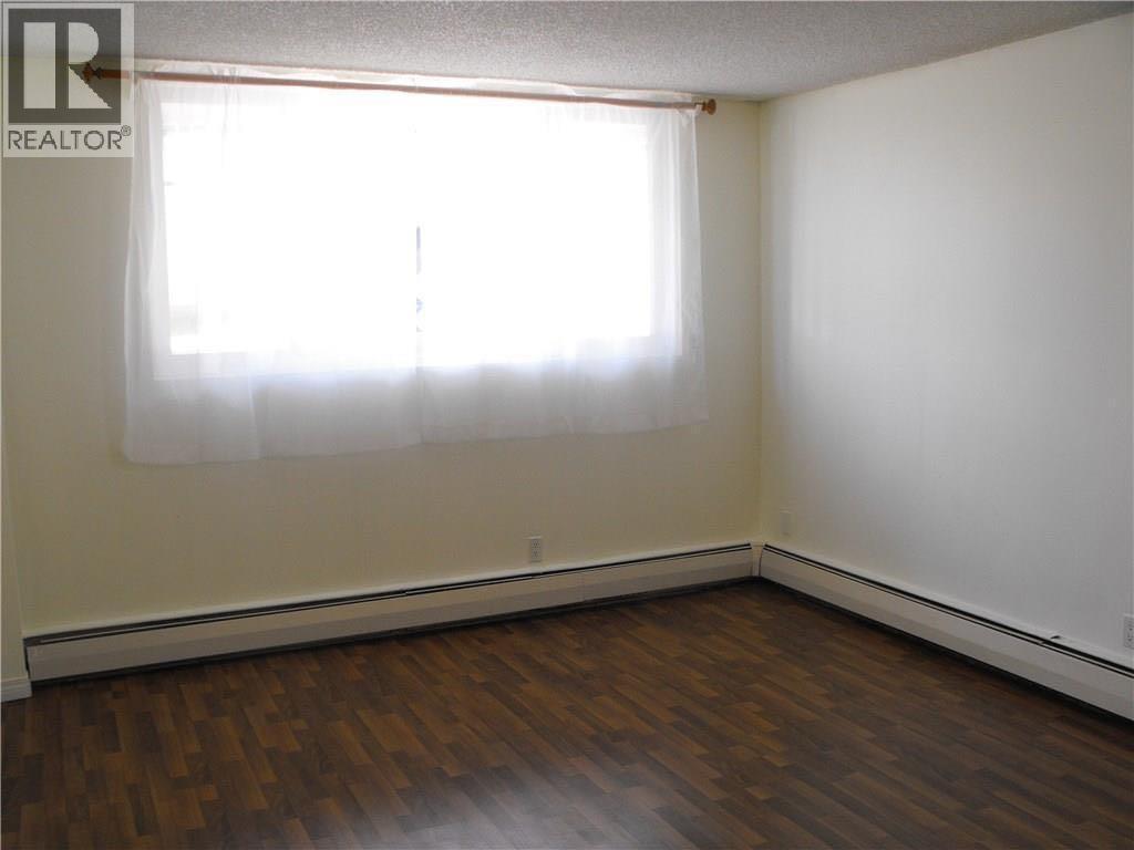 104, 1143 37 Street SW