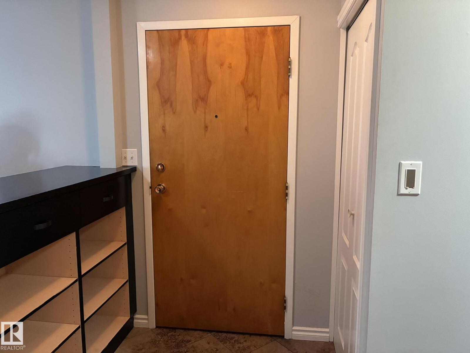#17 10721 116 ST NW