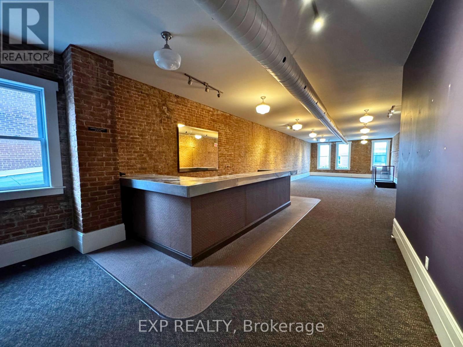 UPPER - 14 NORFOLK STREET S