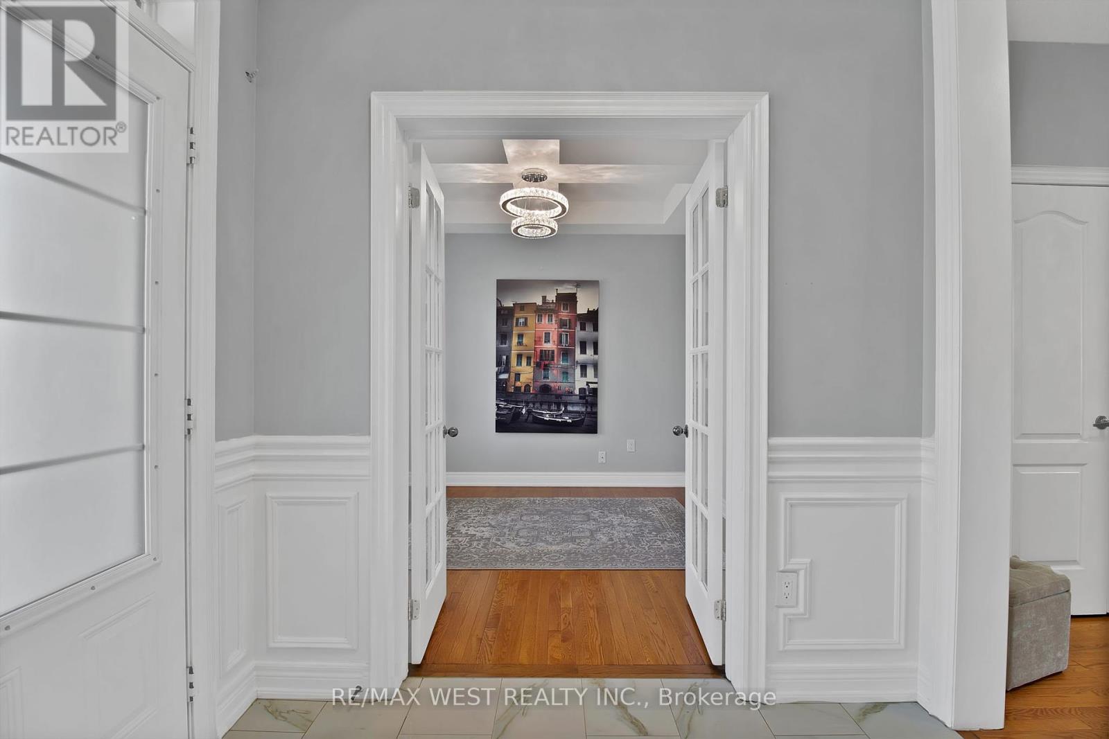 3 FALLOWFIELD ROAD