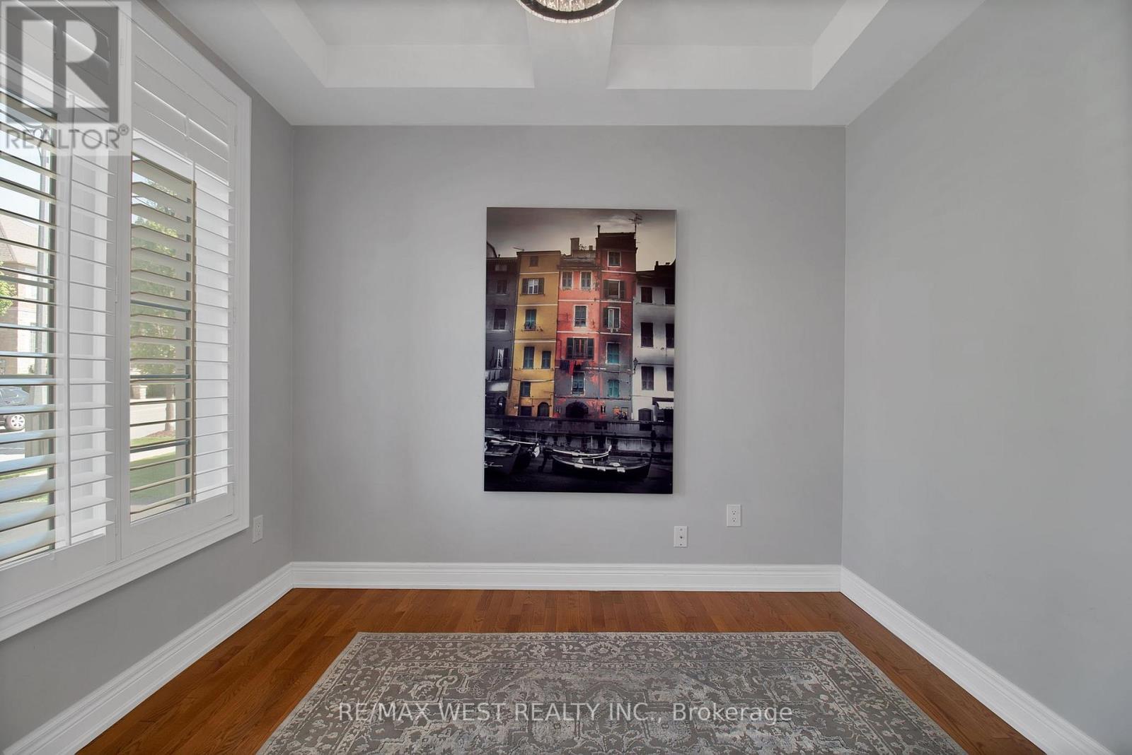 3 FALLOWFIELD ROAD