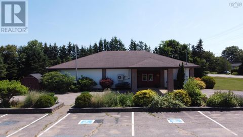 5431 Highway 1 Waterville NS B0P1V0