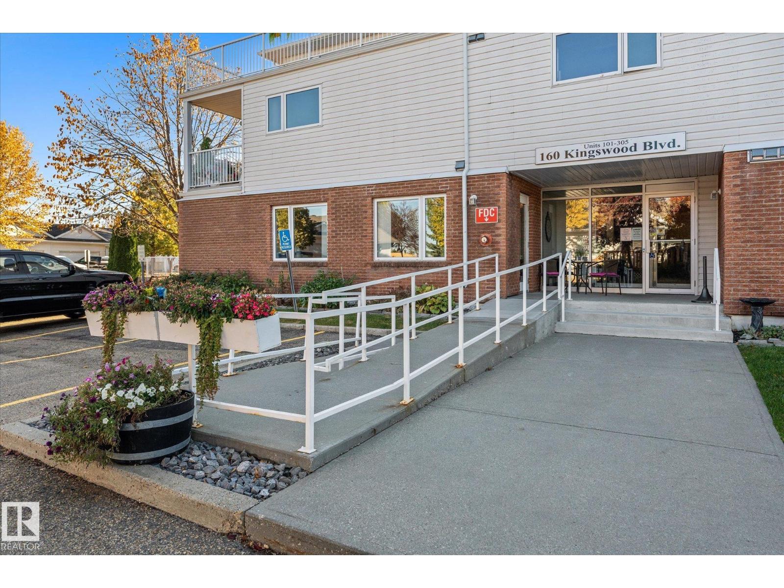 #203 160 KINGSWOOD BV