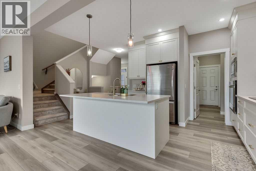 216 Creekstone Row SW