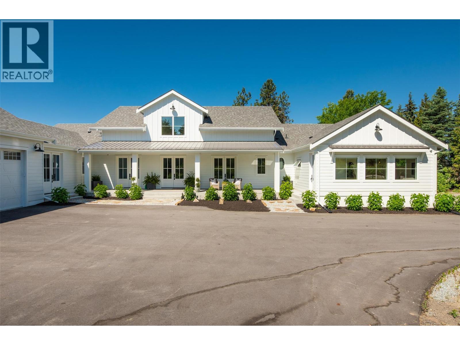 4510-4520 Stewart Road E