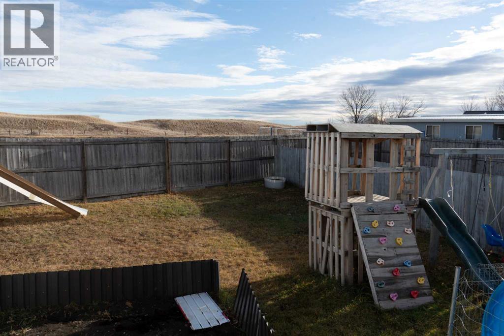 84, 2715 Westside Drive W