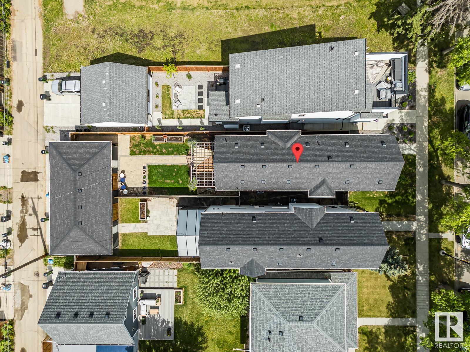 10994 128 ST NW NW