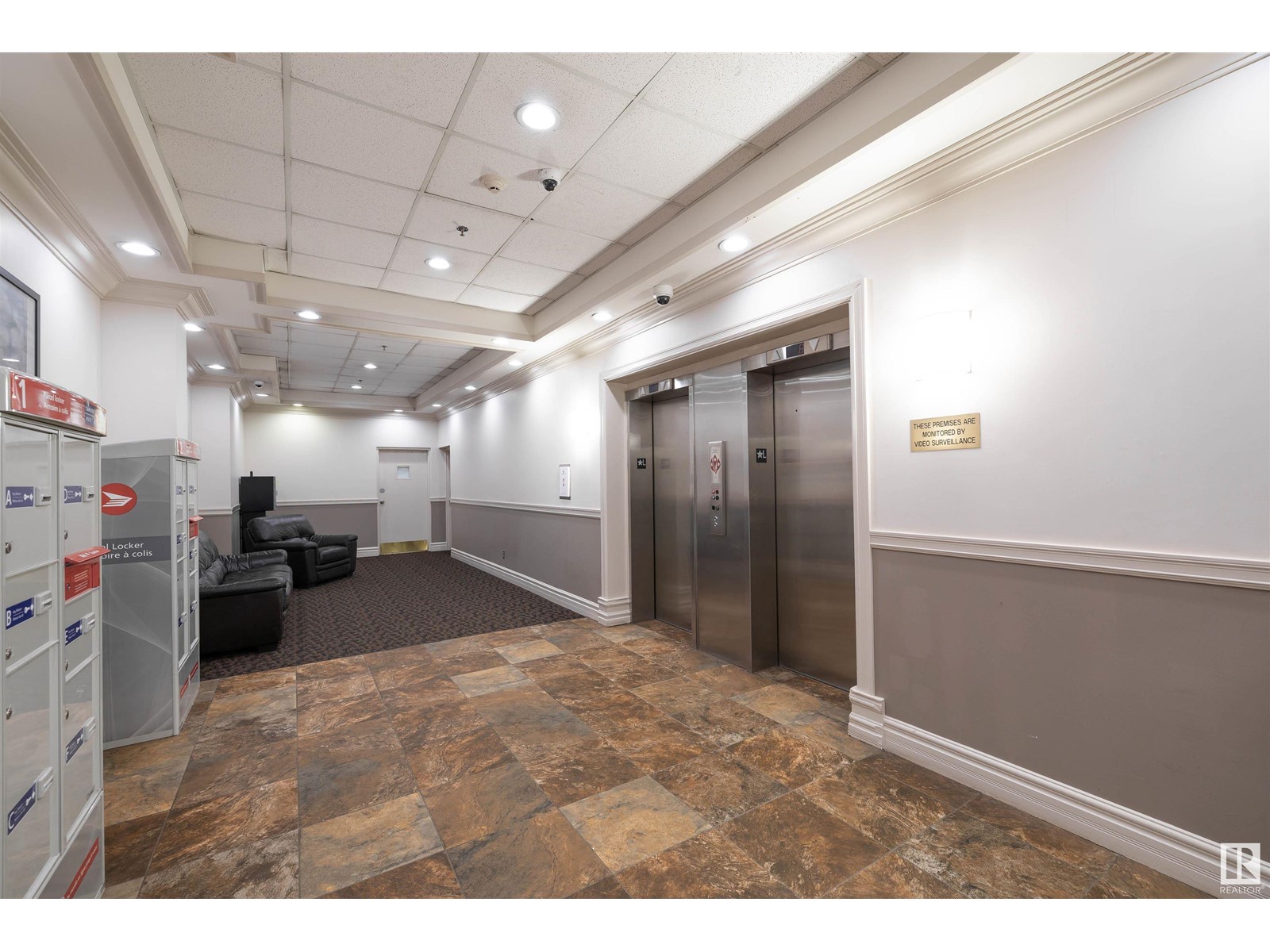 #216 10160 114 ST NW