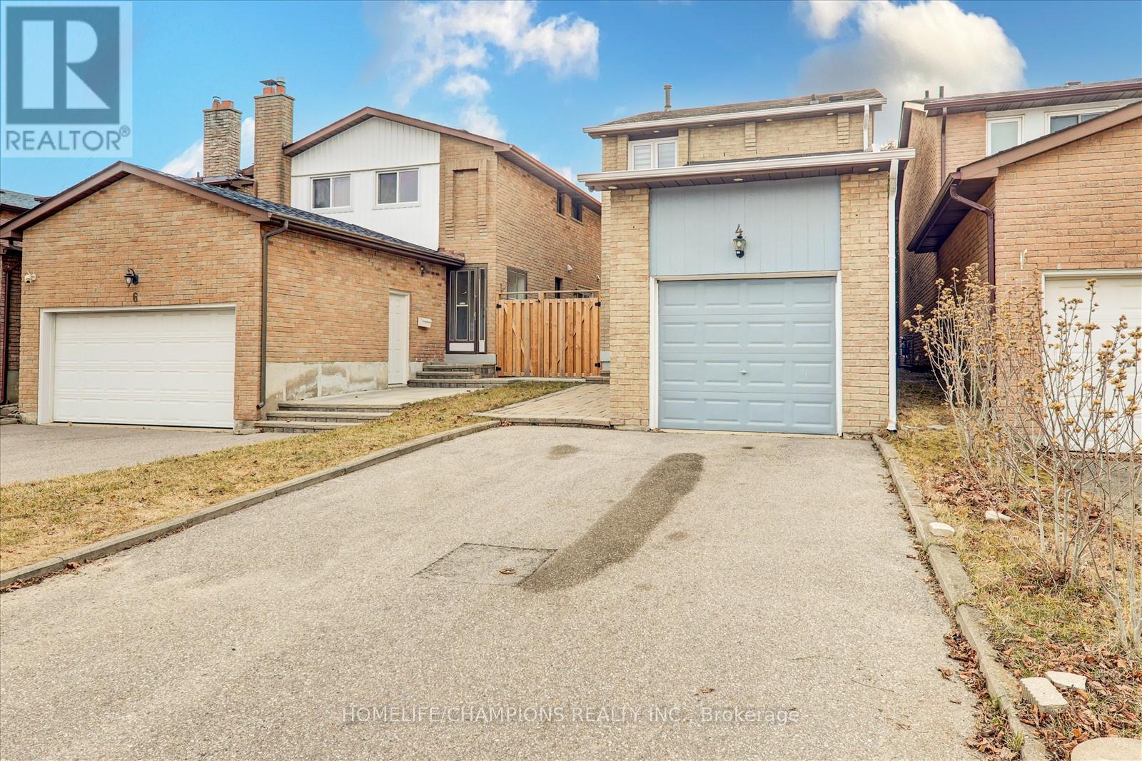 4 CROXLEY GREEN DRIVE