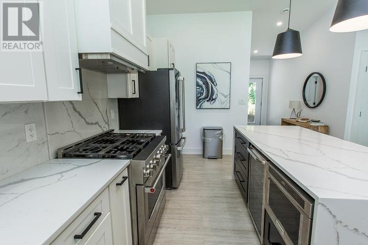 2978 Soo Mill RD|Hilton Beach Township