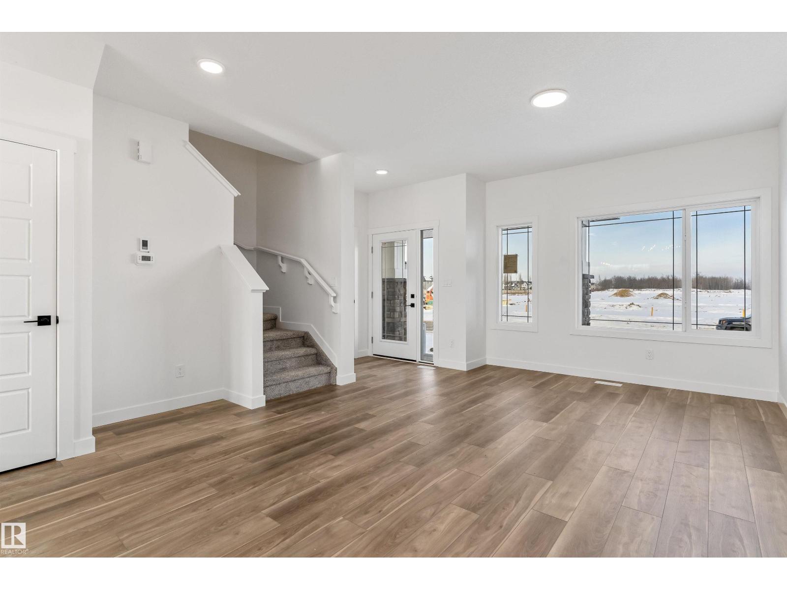 111 SERENO LN