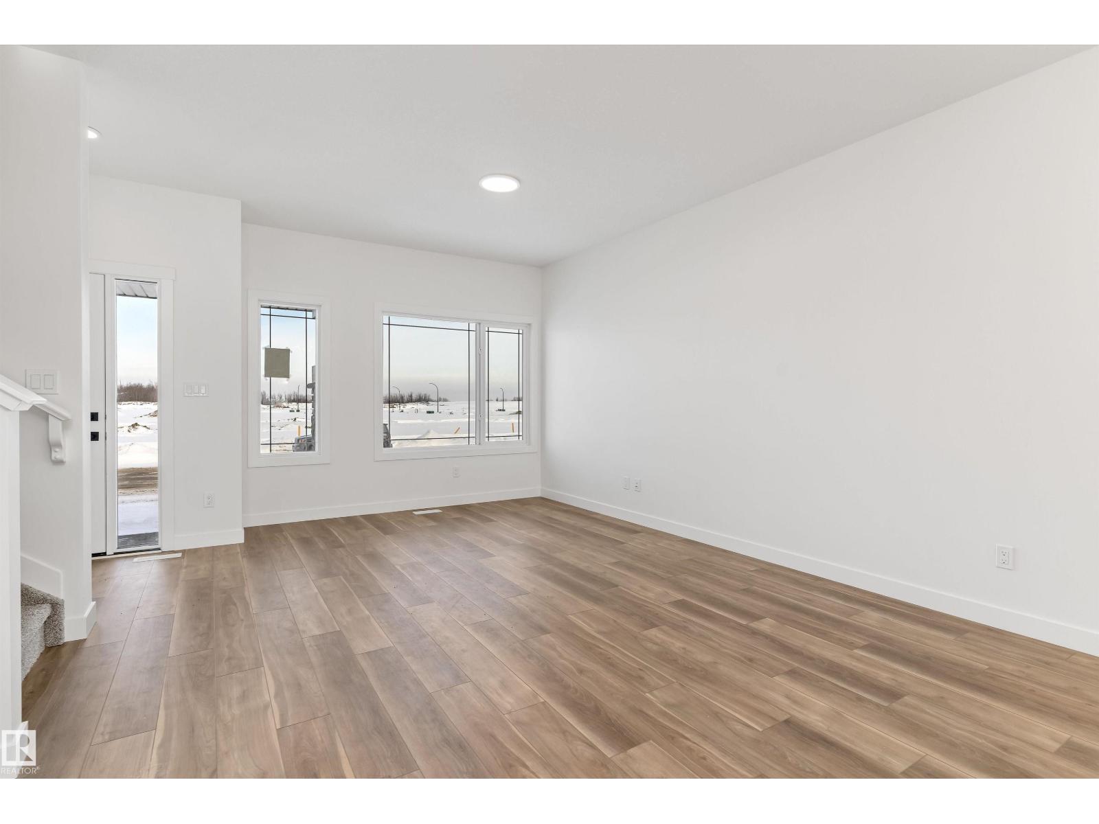111 SERENO LN