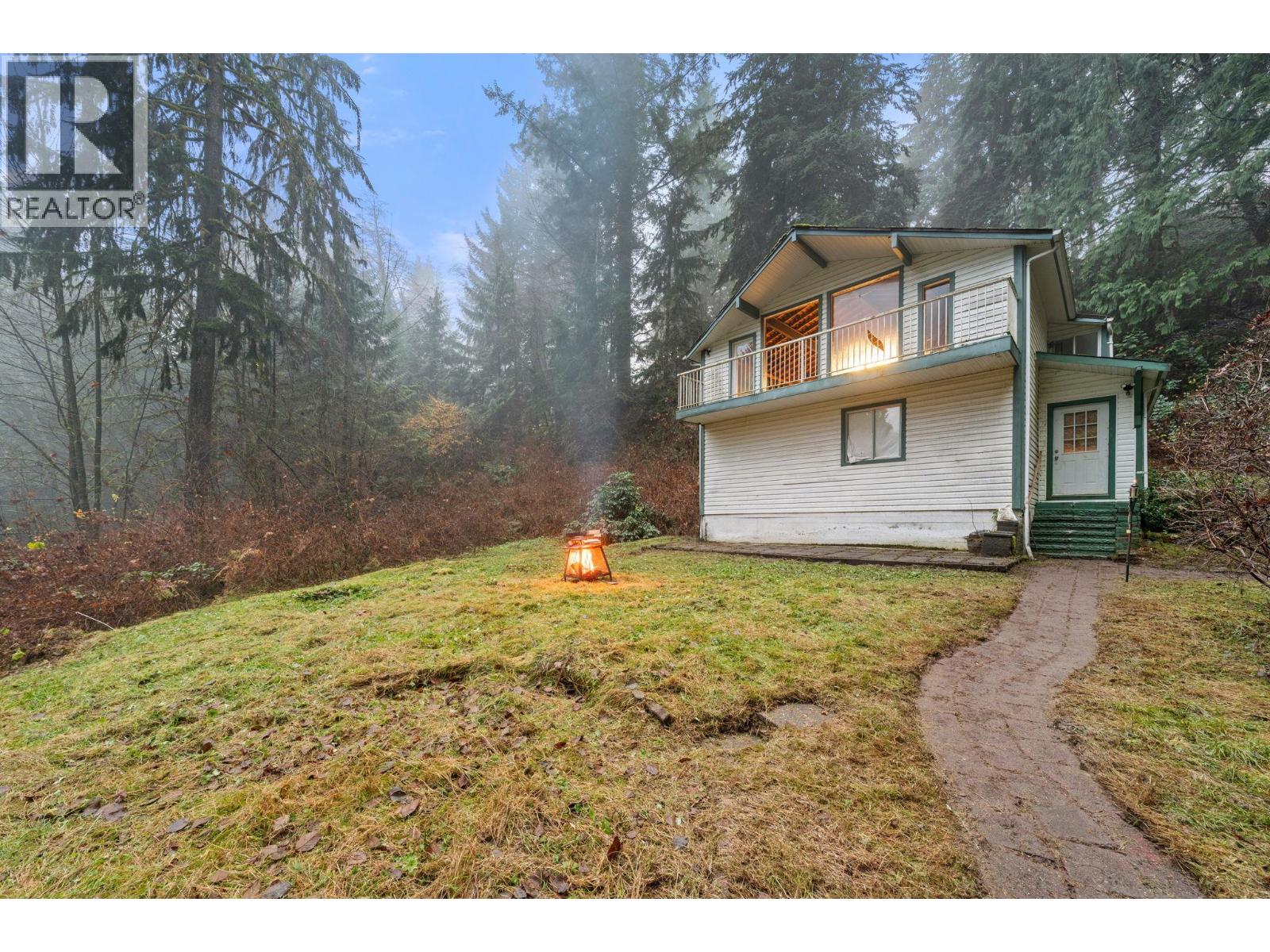4520 LYNN VALLEY ROAD