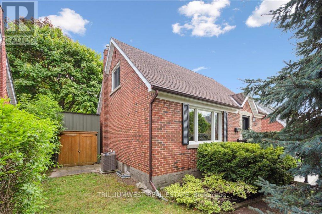 539 GUELPH STREET