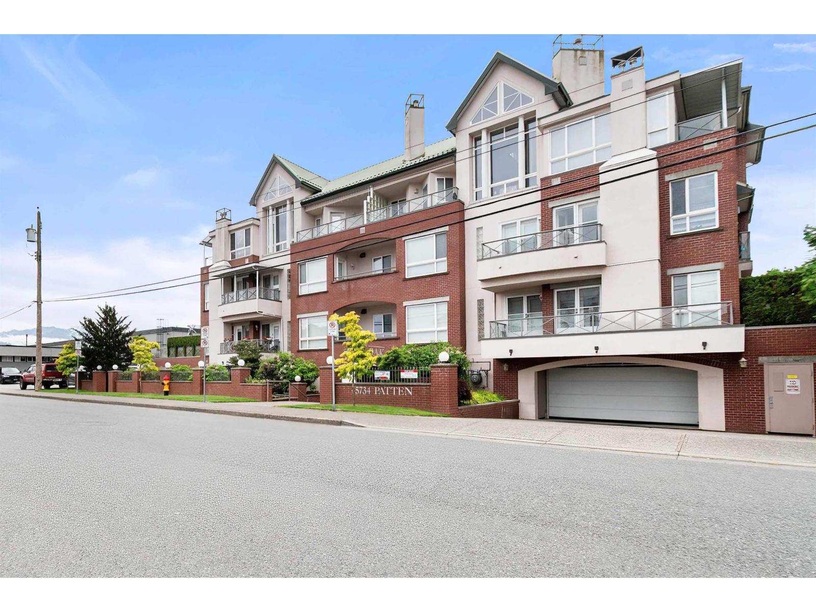 206 45734 PATTEN AVENUE|Chilliwack Downtown