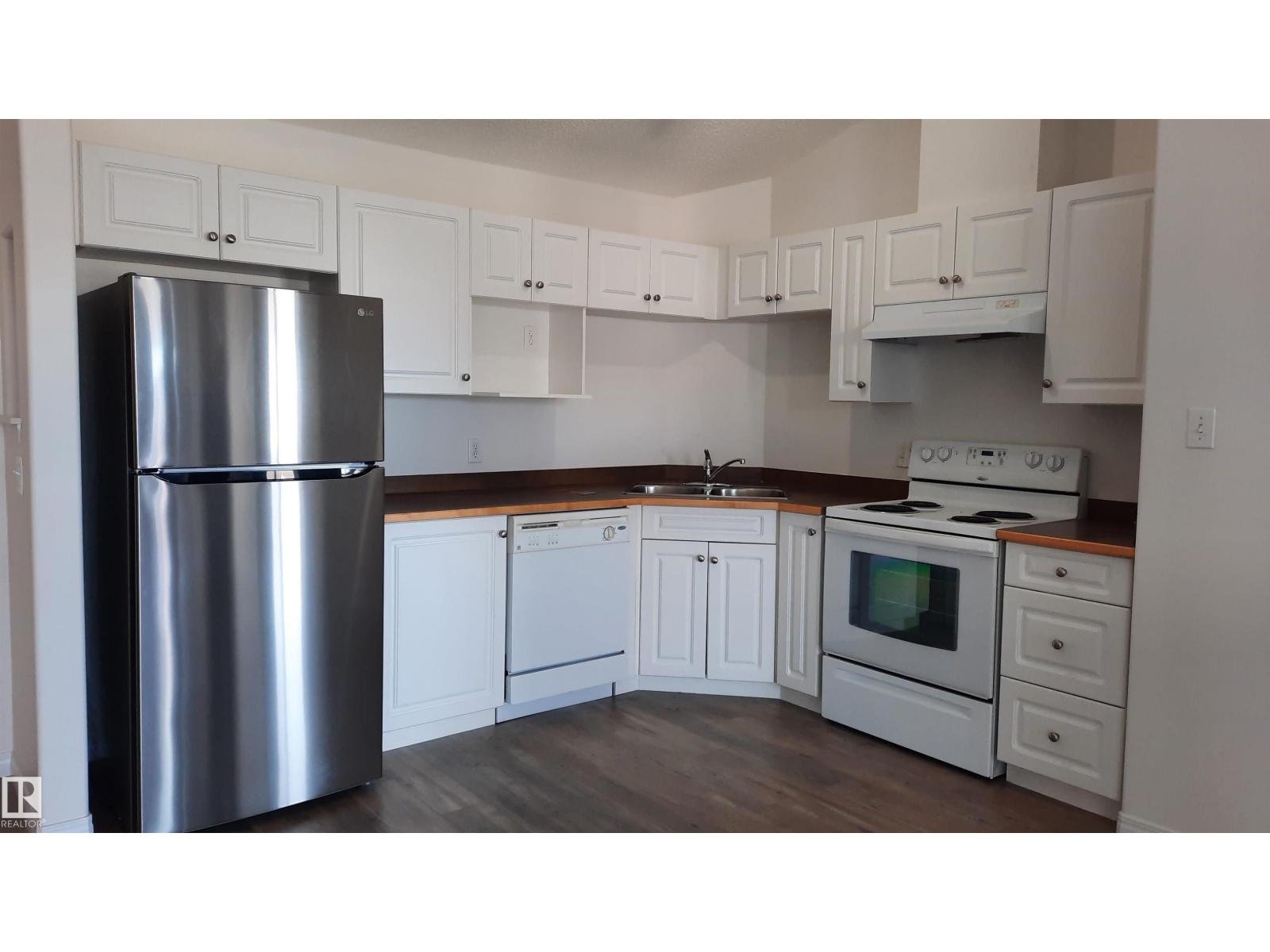 #423 5340 199 ST NW