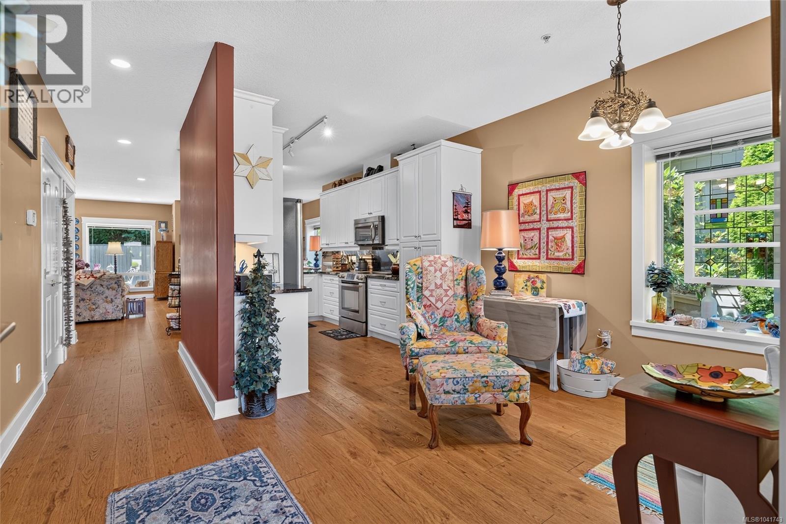 5 161 Shelly Rd