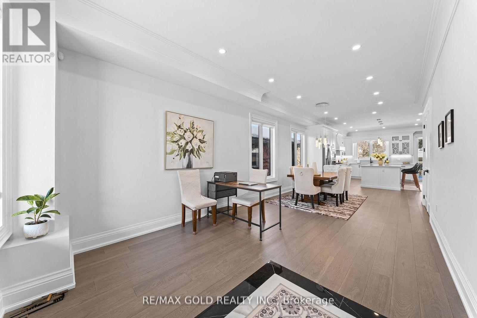 99 TWENTY SEVENTH STREET