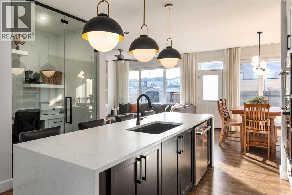 539 Savanna Landing NE