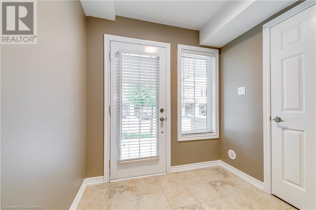 2435 GREENWICH Drive Unit# 24