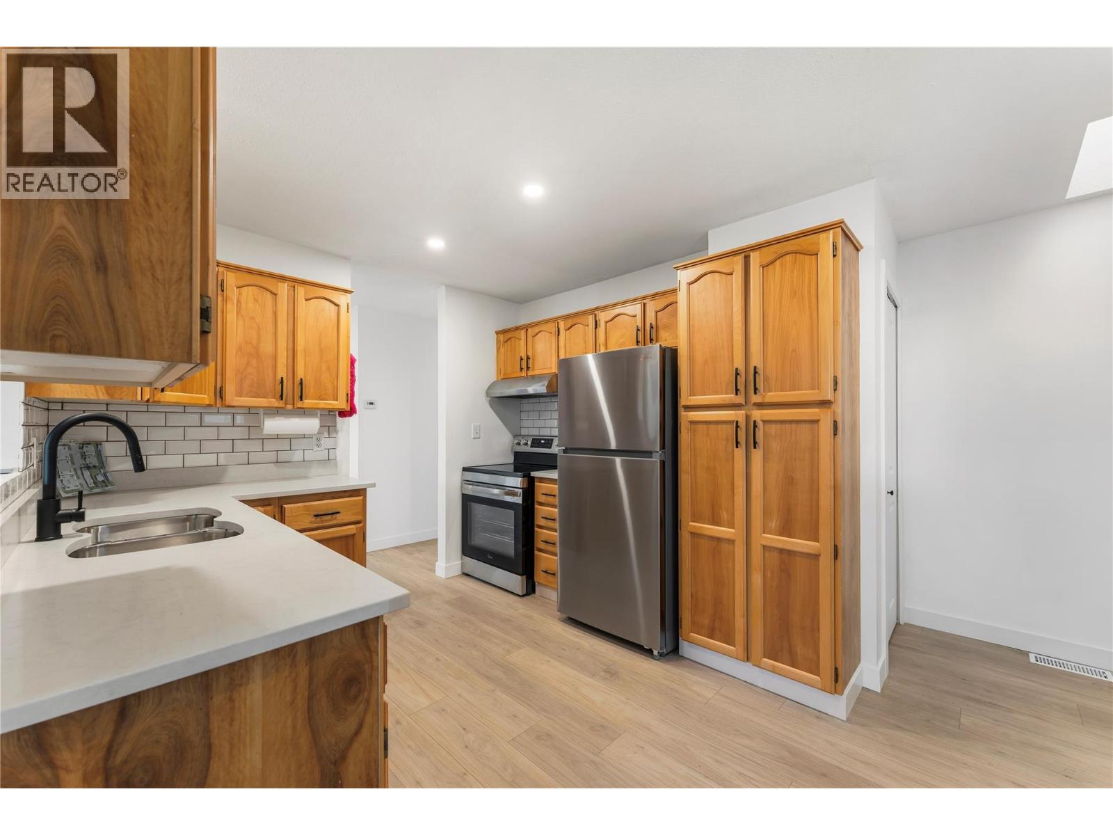 11110 Quinpool Road Unit# 13