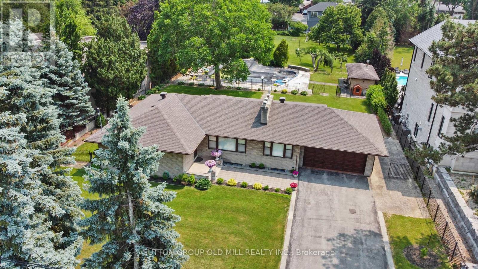 9 WESTMOUNT PARK ROAD
