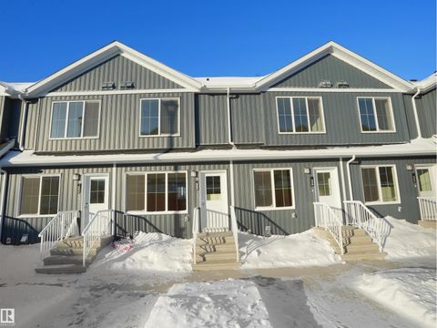 #33 1009 Cy Becker RD NW Edmonton AB T5Y4B7