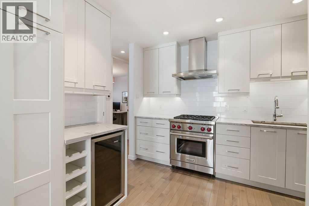 3449 Lane Crescent SW