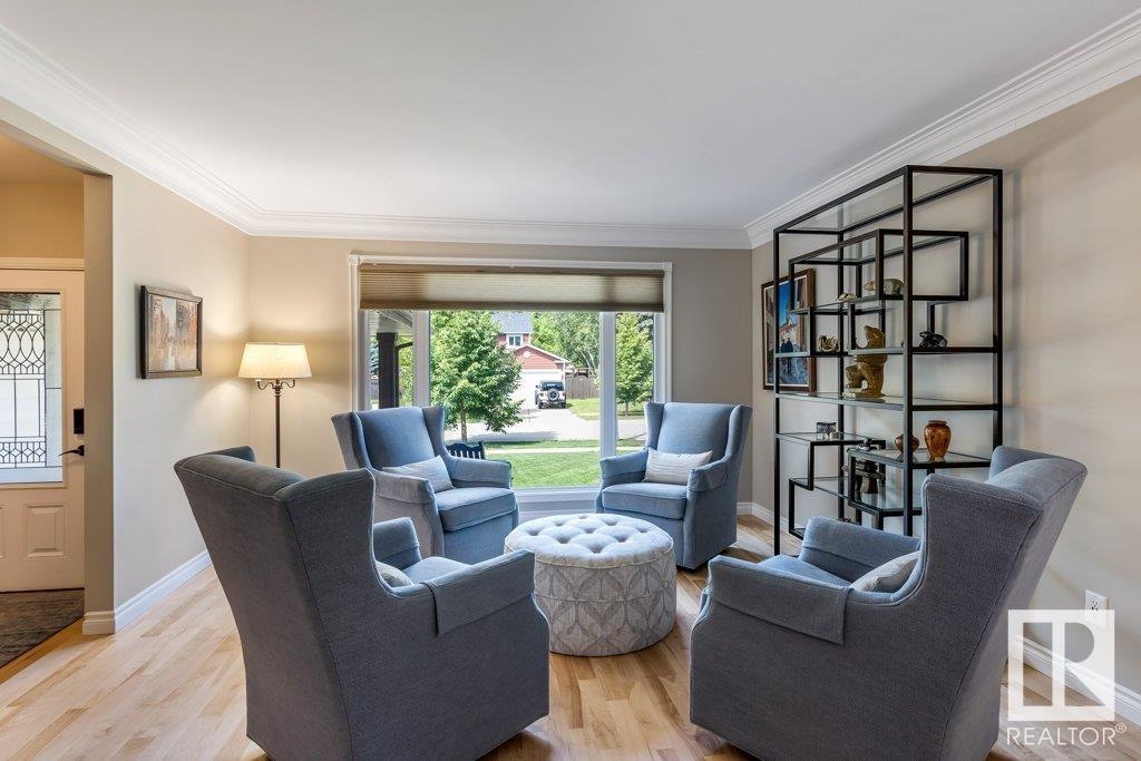 12 WOLCOTT PL