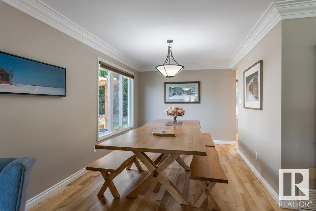 12 WOLCOTT PL