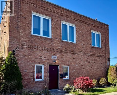 1675-1681 DROUILLARD Windsor ON N8Y2S4