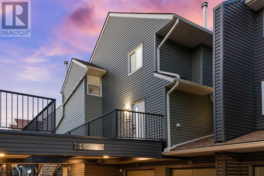 224, 35 Glamis Green SW