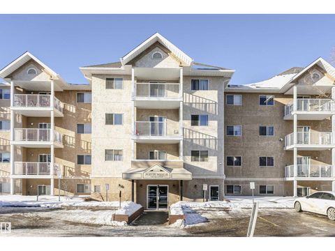 #402 17467 98A AV NW NW Edmonton AB T5T6E9