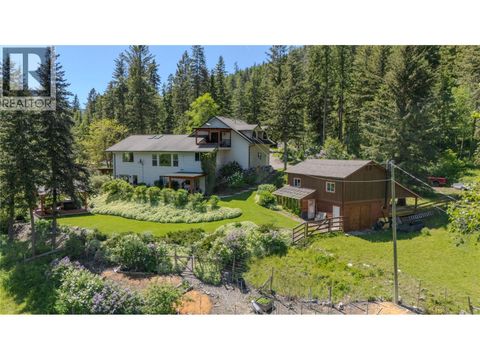 157 Harris Creek Road Lumby BC V0E2G1