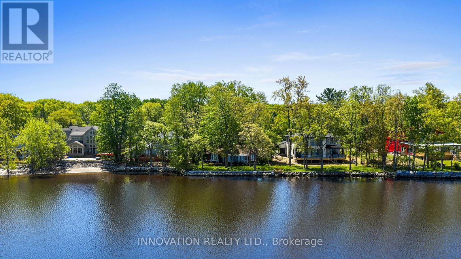 852 BAYVIEW DRIVE