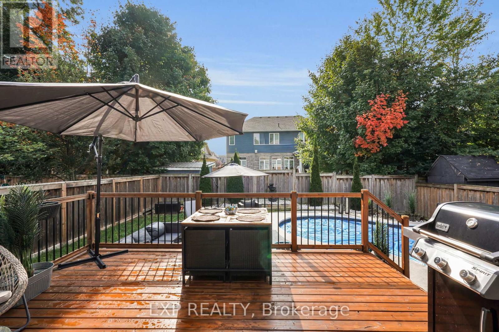 919 FOXCREEK ROAD