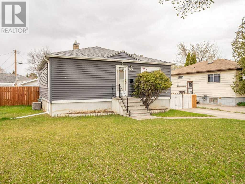 1905 10 Avenue S