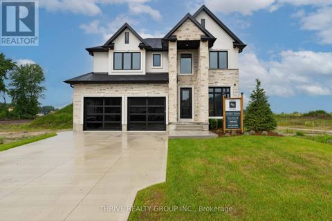 4067 FALLINGBROOK ROAD London South (South V) ON N6P0H7